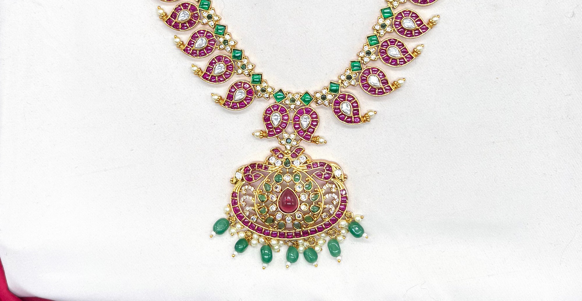Premium Jadau kundan with floral finish and Green beads Short Necklace