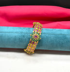 Matte finish Kempu stones with flower design (Kada)Bangle