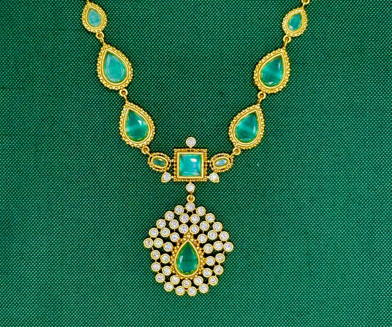 Short Necklace