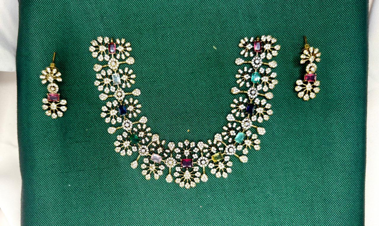 Victorian Short Necklace