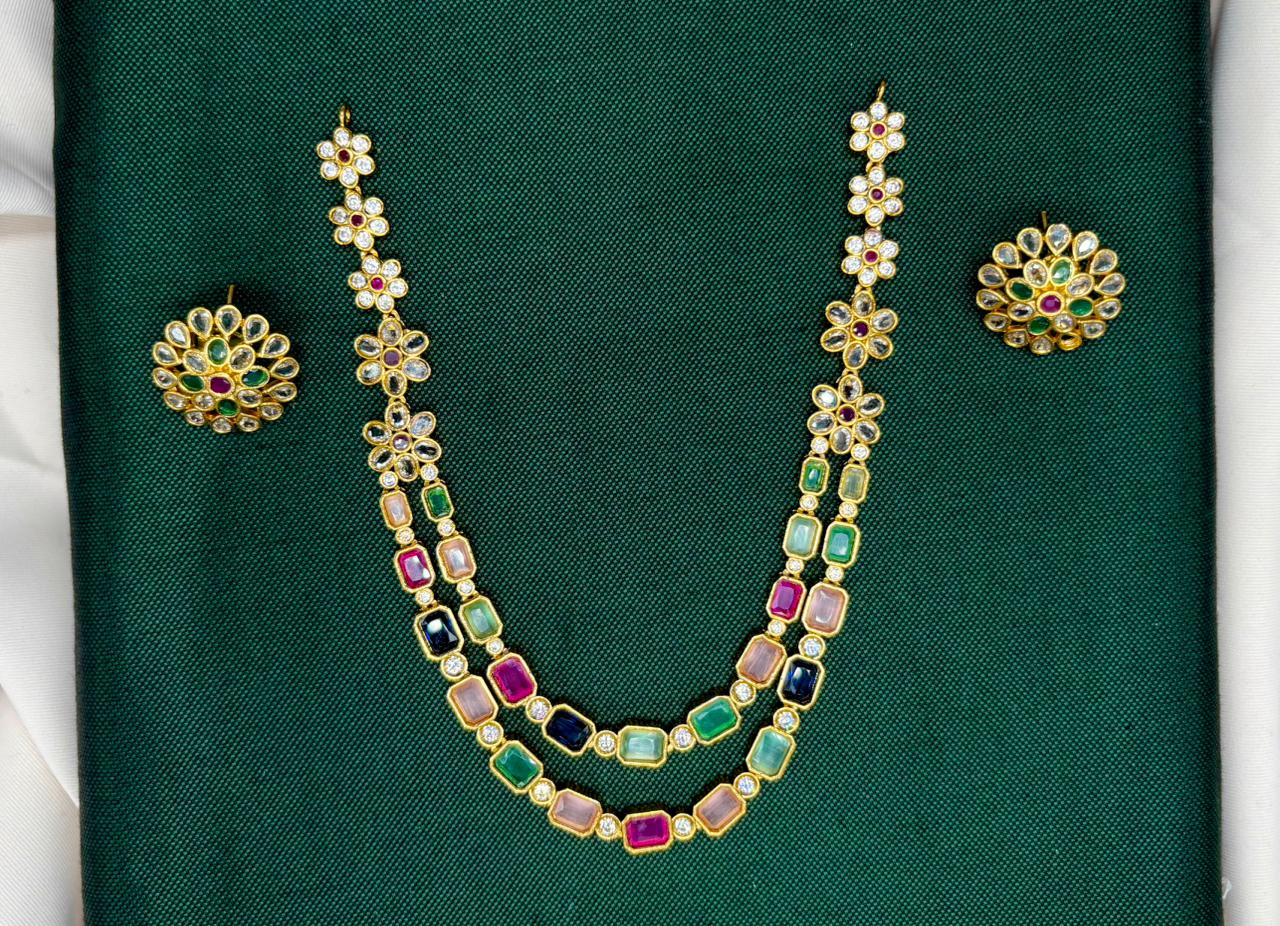 Short Gold Necklace