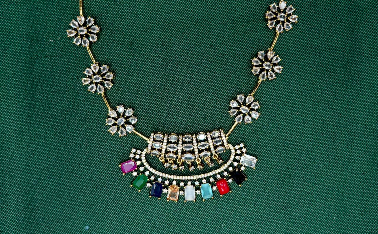 Victorian Short Necklace