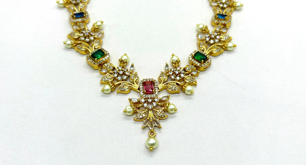 Short Gold Necklace