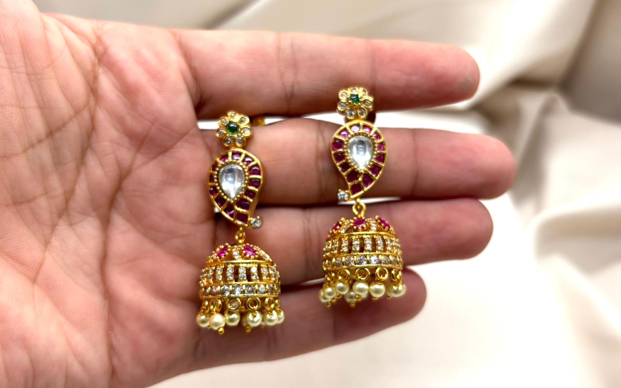 Jadau kundan Short Necklace
