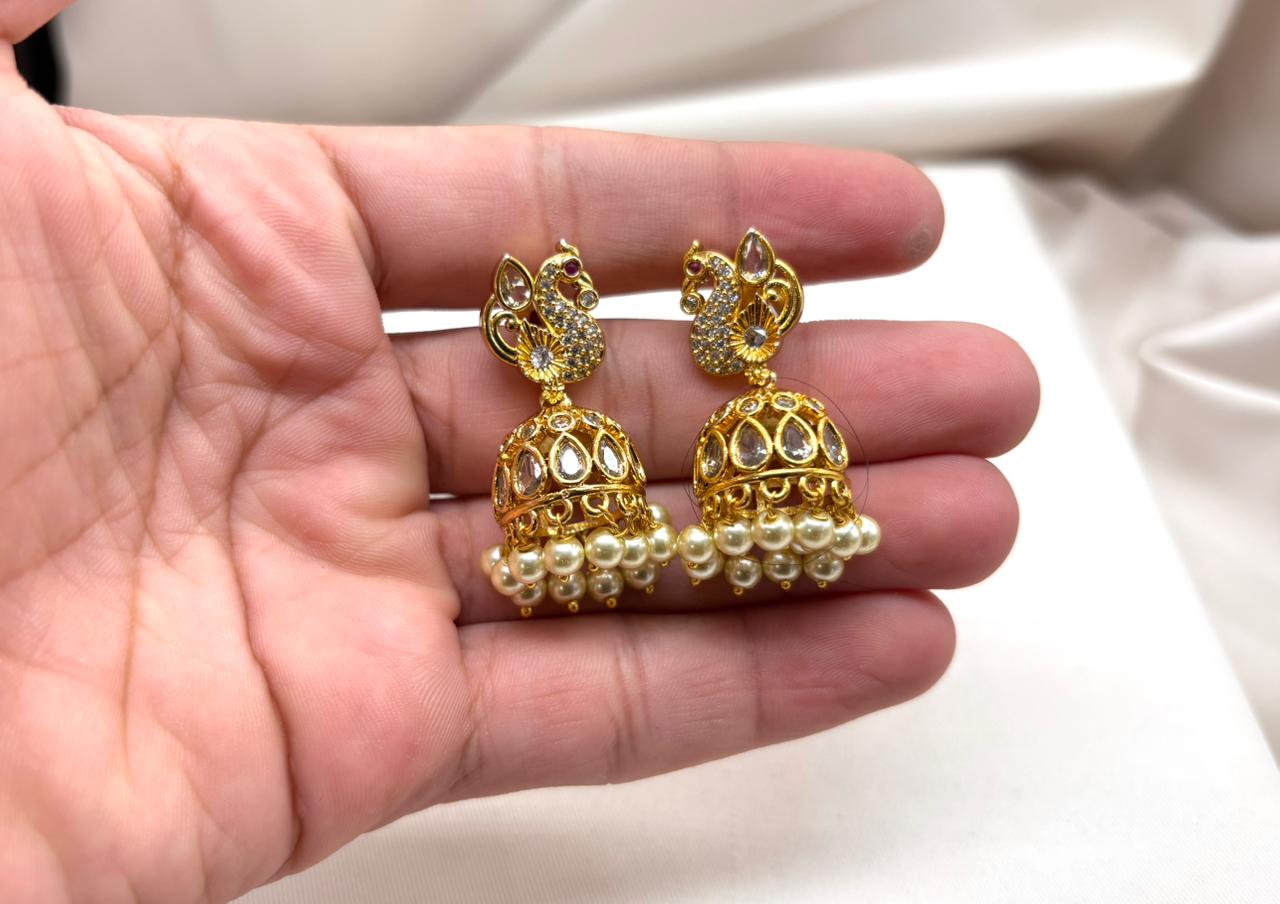 Gold Short Necklace