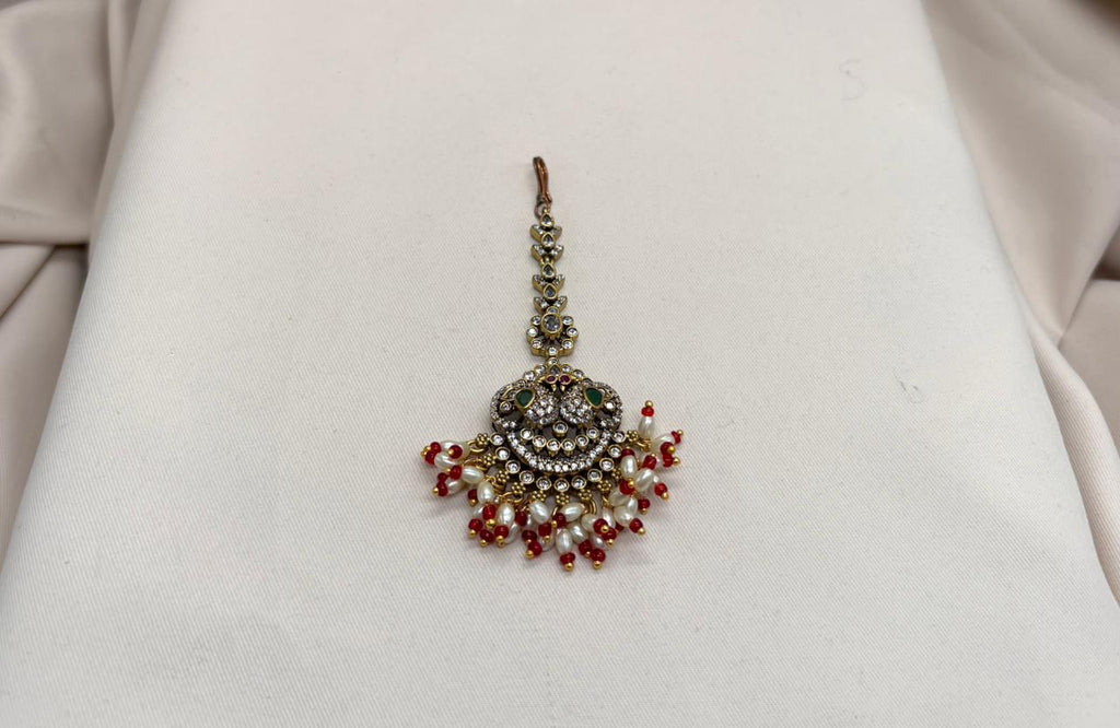 Maang-Tikka Victorian