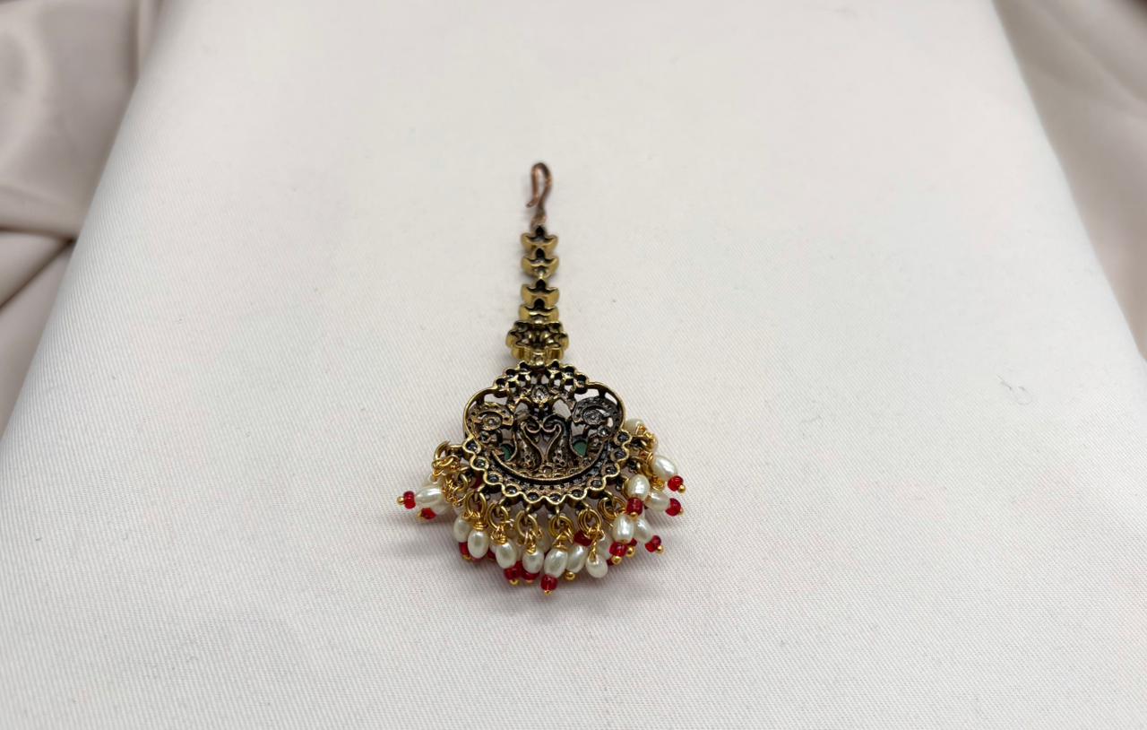 Maang-Tikka Victorian