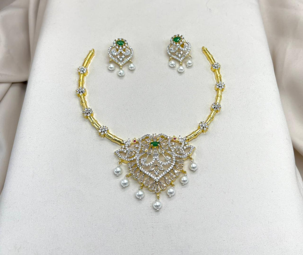 Gj Polish Short Necklace