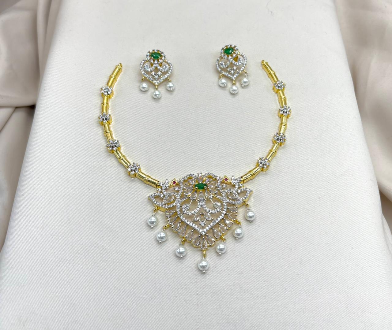 Gj Polish Short Necklace