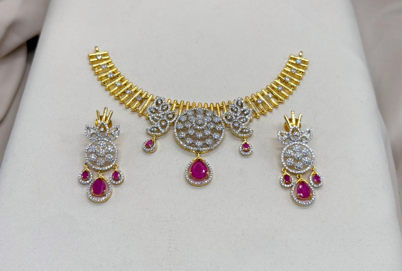 Gj Polish Short Necklace