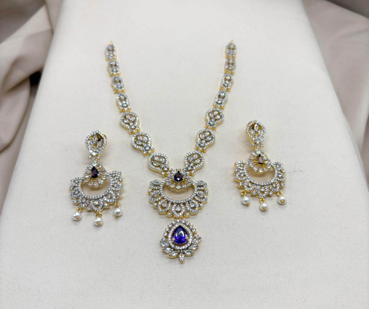 Gj Polish Short Necklace