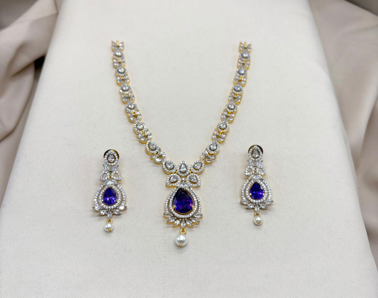 Gj Polish Short Necklace