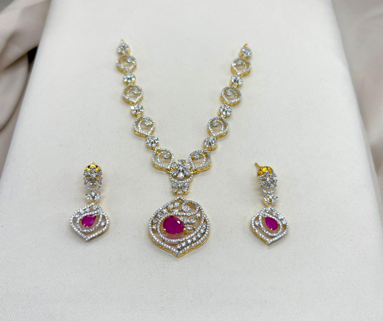Gj Polish Short Necklace