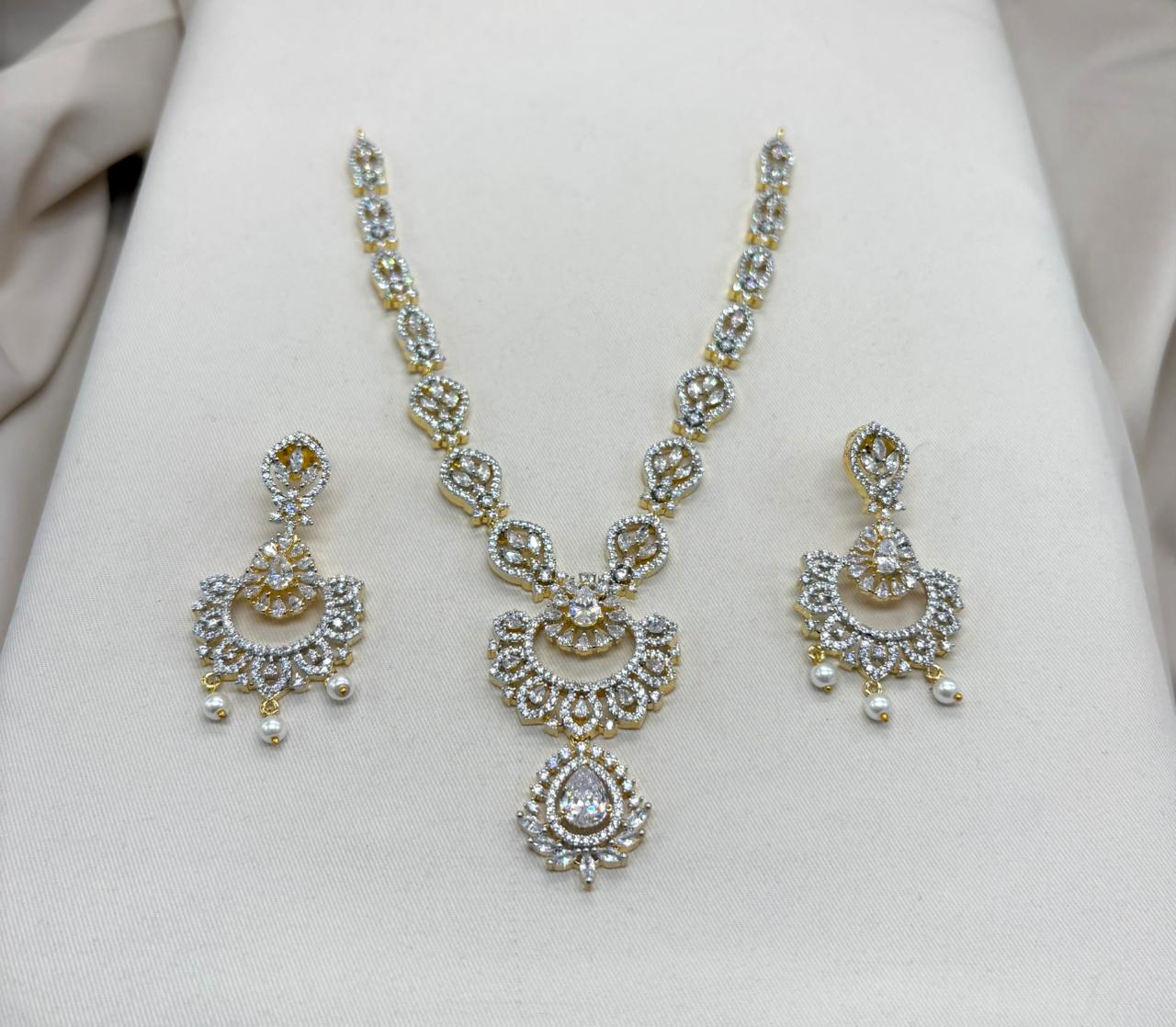 Gj Polish Short Necklace