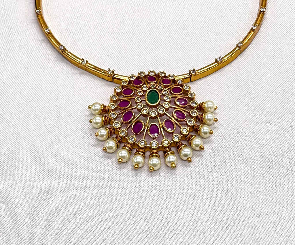 Gold Kanti Necklace