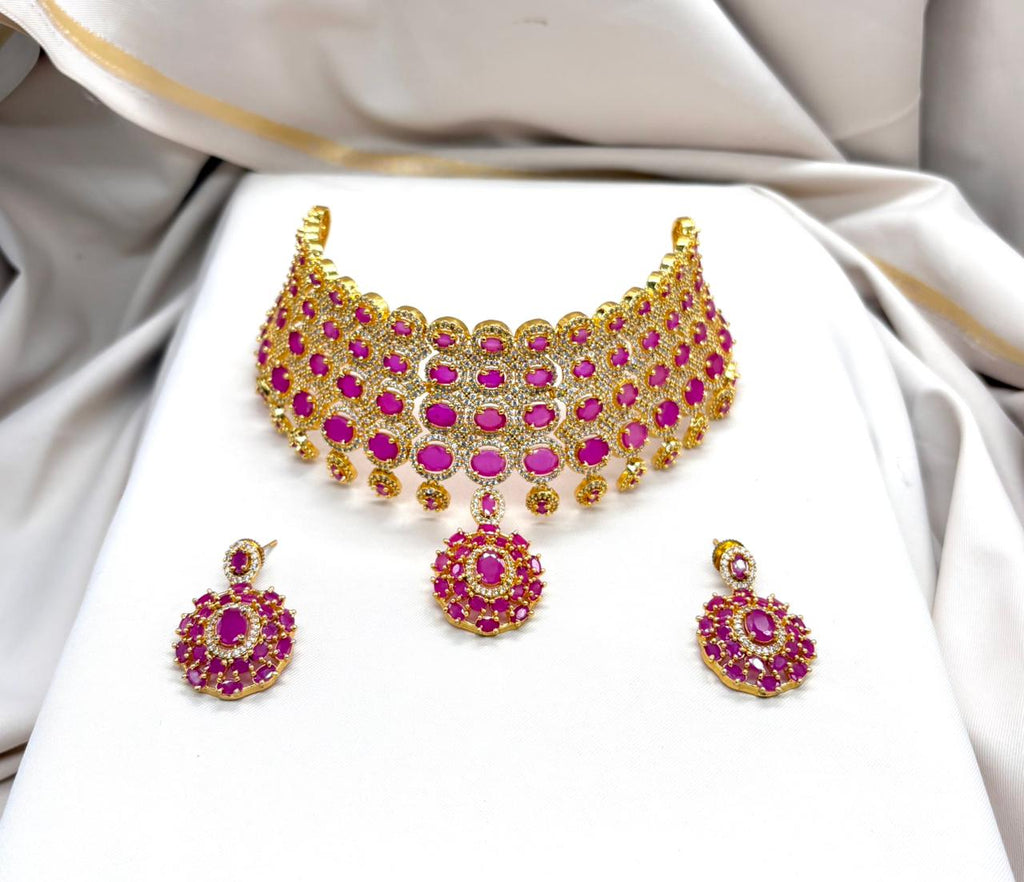 Matte finishing Choker