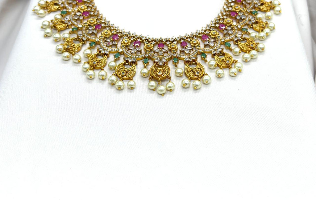 Matte finishing Choker