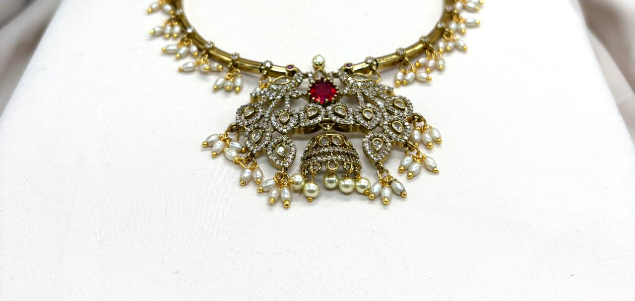Victorian Short Necklace