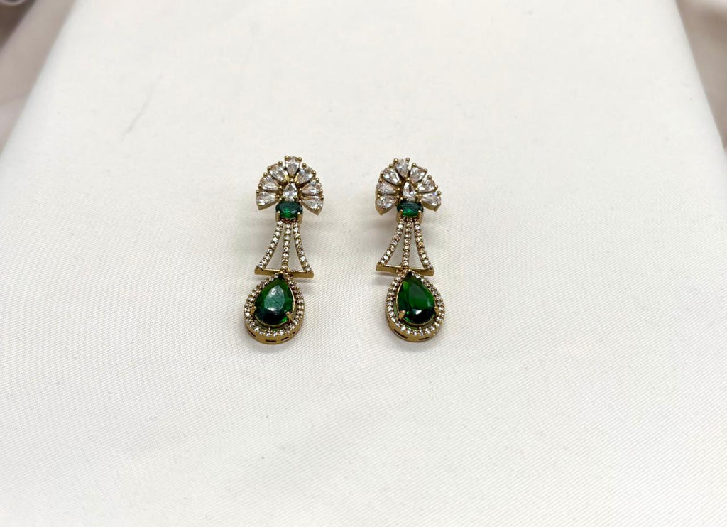 Victorian Short Necklace