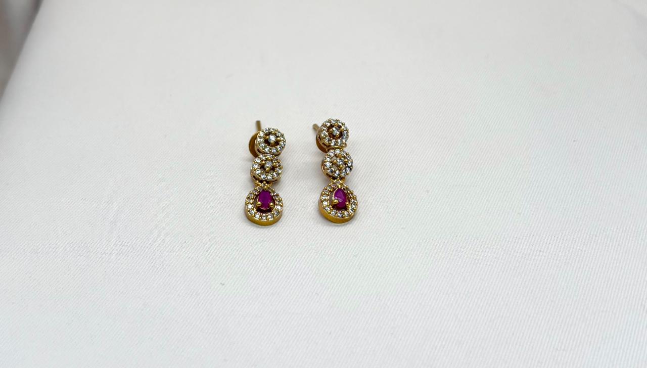 Matte finishing Short Necklace