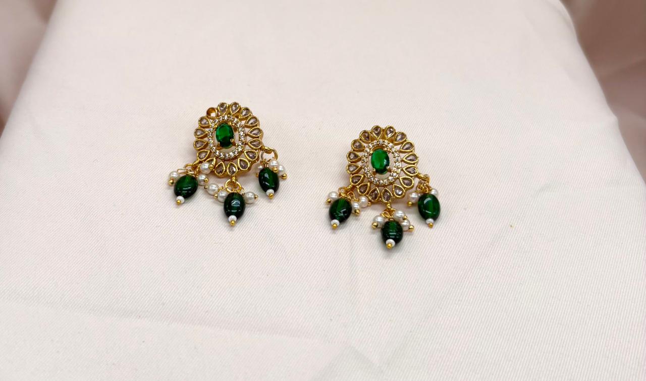 Matte Kanti Short Necklace