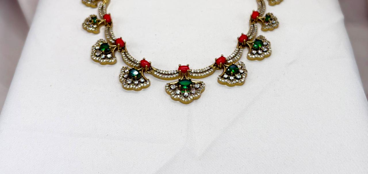 Victorian Short Coral Beads Necklace