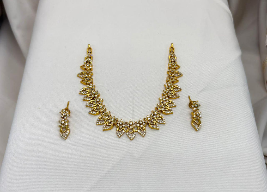 Short Gold Necklace