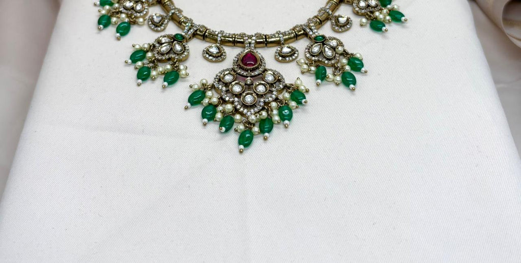 Victorian Short Necklace