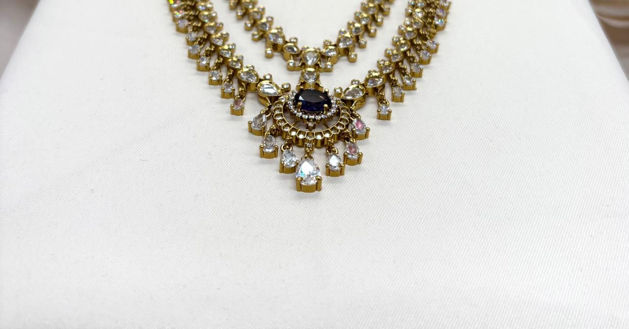 Victorian Two steps Short Necklace