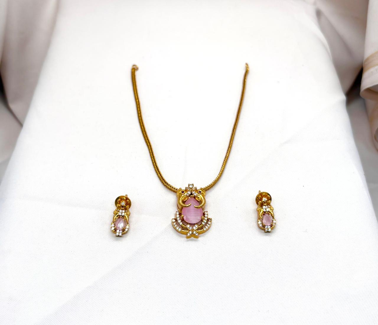Short Gold Necklace