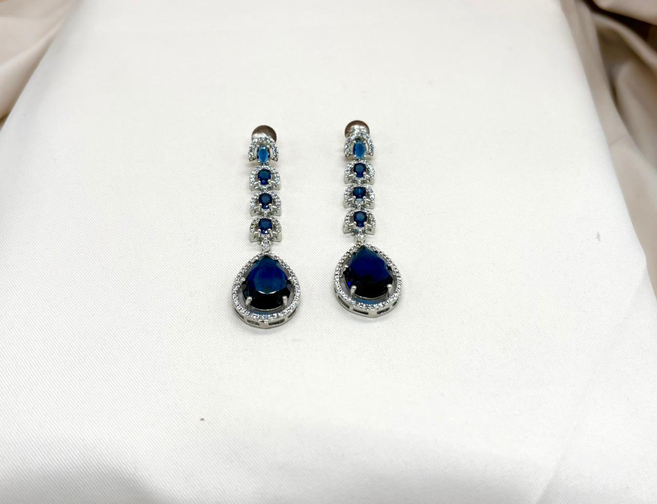 Silver Short Necklace-Blue Stone's