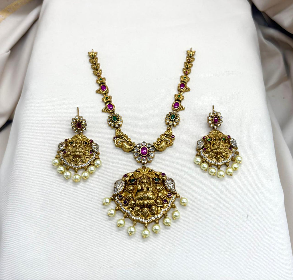Gold Short Necklace