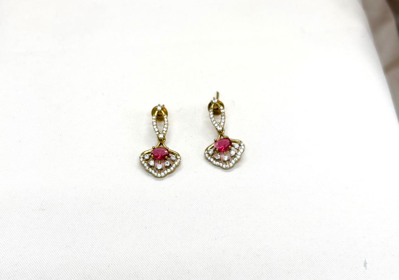 Victorian Red-Stone Short Necklace