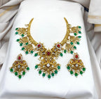 Matte finishing Short Necklace