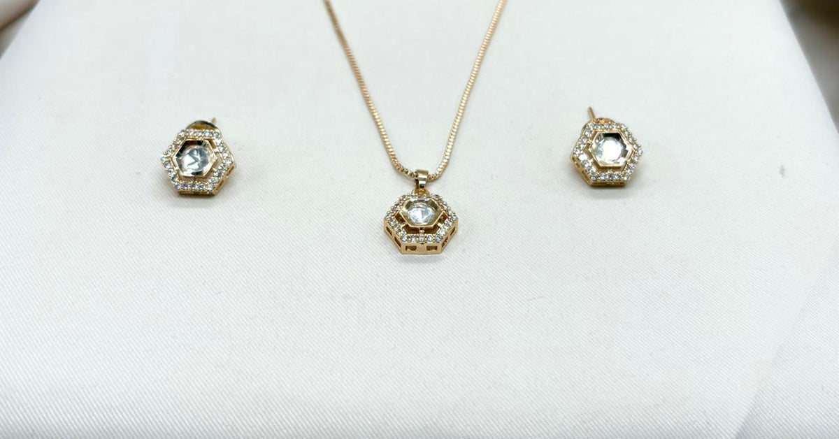 Polki moissanite stone chain with locket