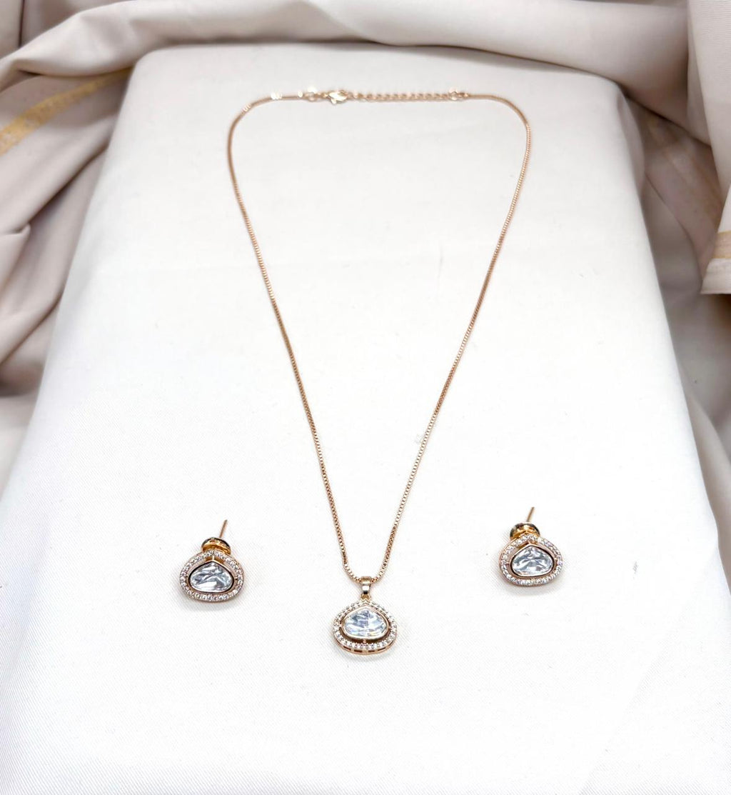 Rose Gold Pendant with Link Chain