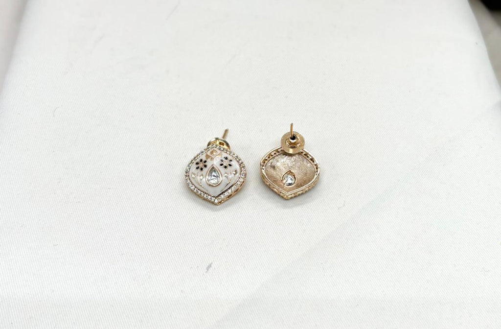 Polki moissanite stone chain with locket heart shape