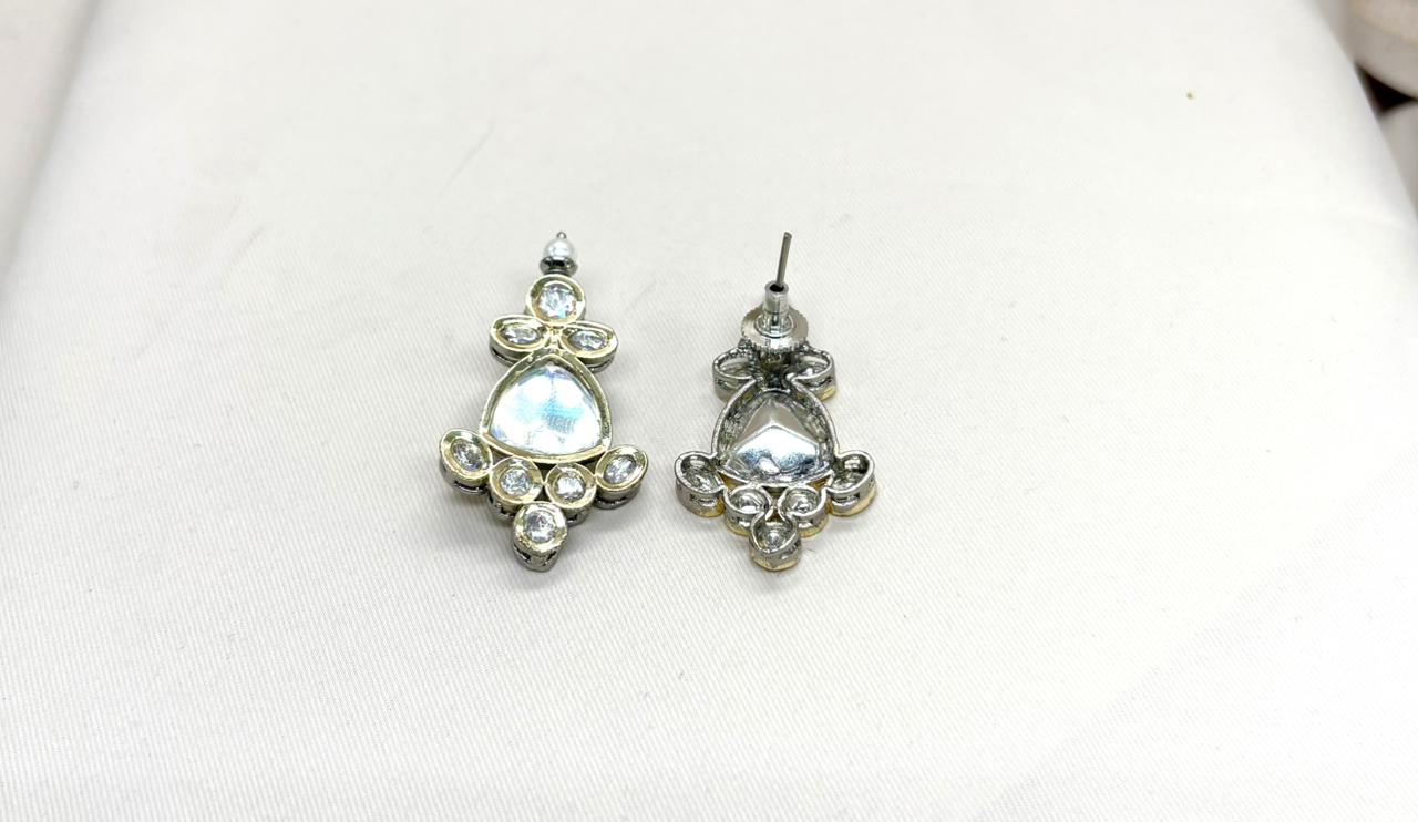 Moissanite Choker Necklace