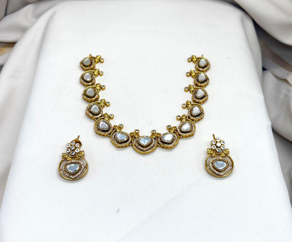 moissanite stone gold plated short necklace