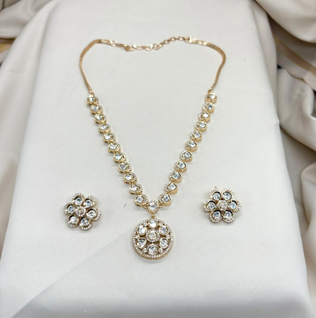 Polki moissanite stone necklace