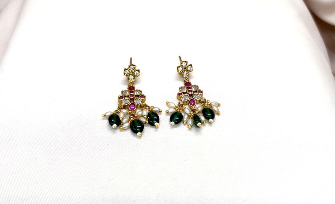 Victorian Green monalisa Beads Kanti