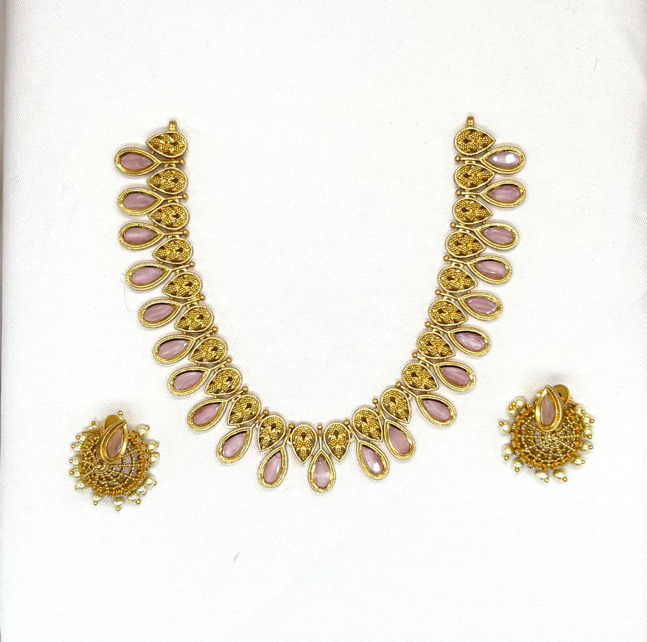 Matte finishing  pink Leaf Designed Short Necklace