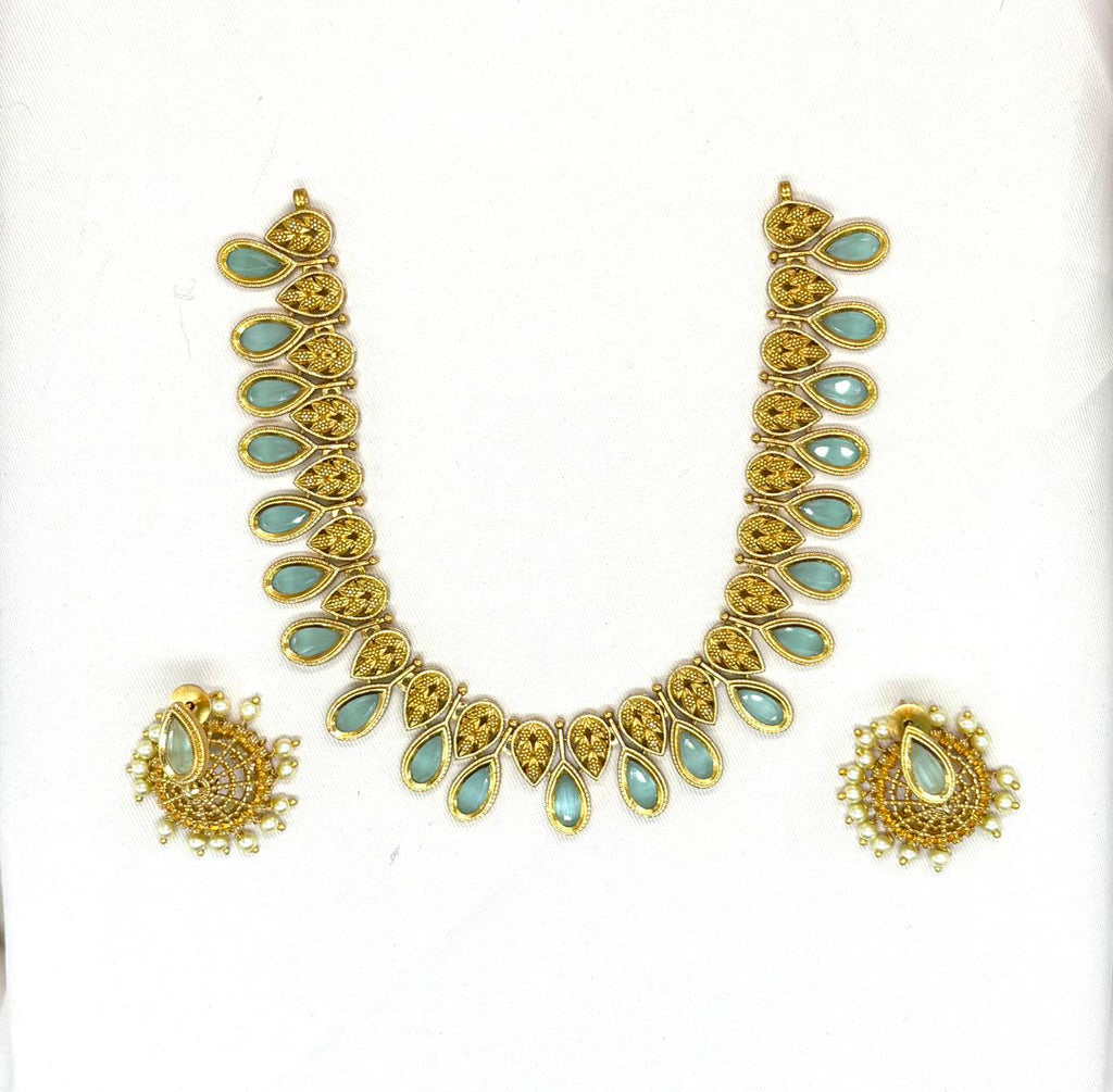 Matte finishing Mint-Green Leaf Designed Short Necklace