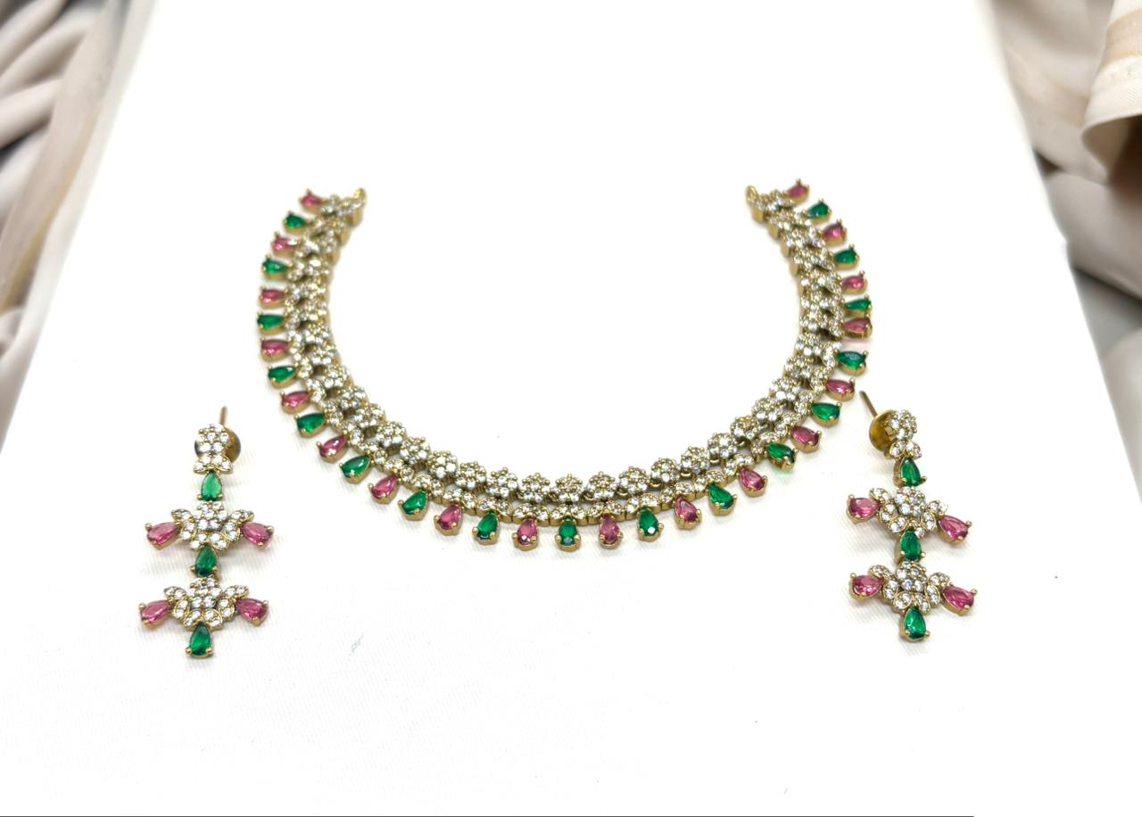 Victorian Short Necklace Designed With Multi-Colour's Stone's