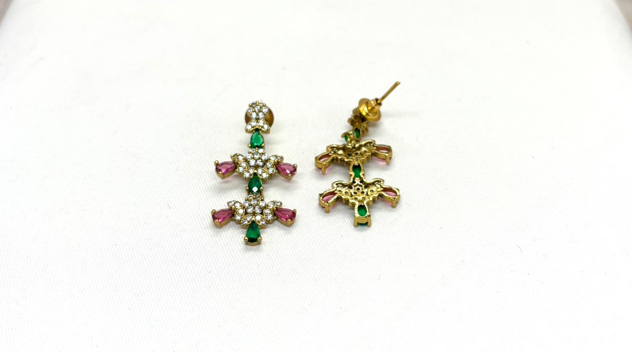 Victorian Short Necklace Designed With Multi-Colour's Stone's