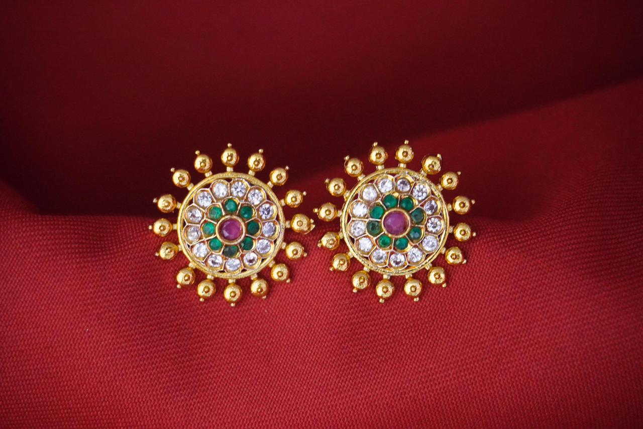 Matte finishing with Kempu-Stone's Sun Designed Earring