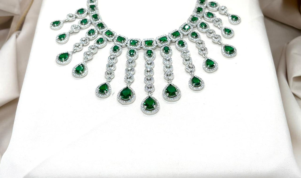 Silver Short Necklace with Green Stone's