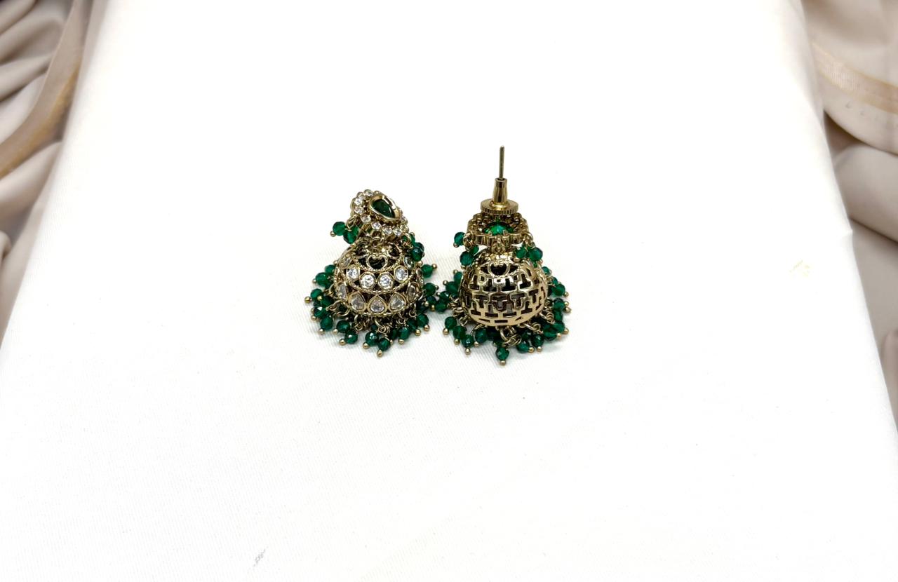 Premium Victorian Choker With Small Green Onyx Stones