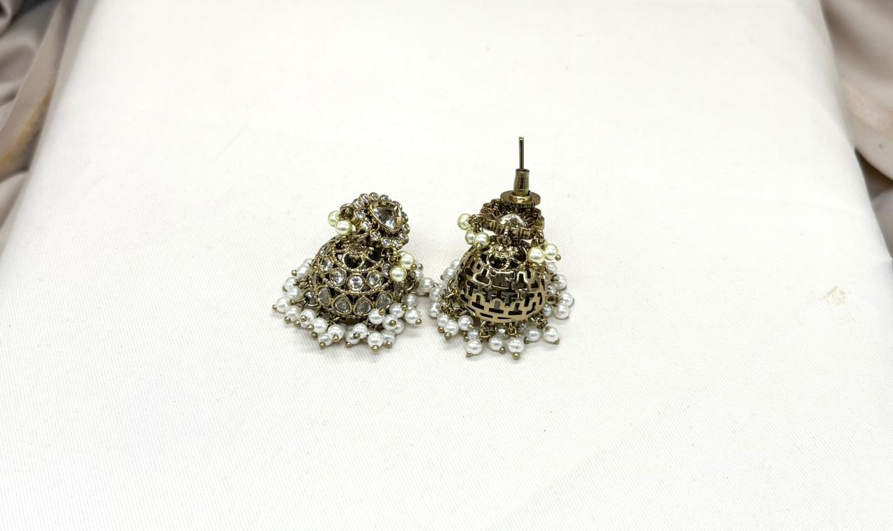 Premium Victorian Choker With Small White Onyx Stones