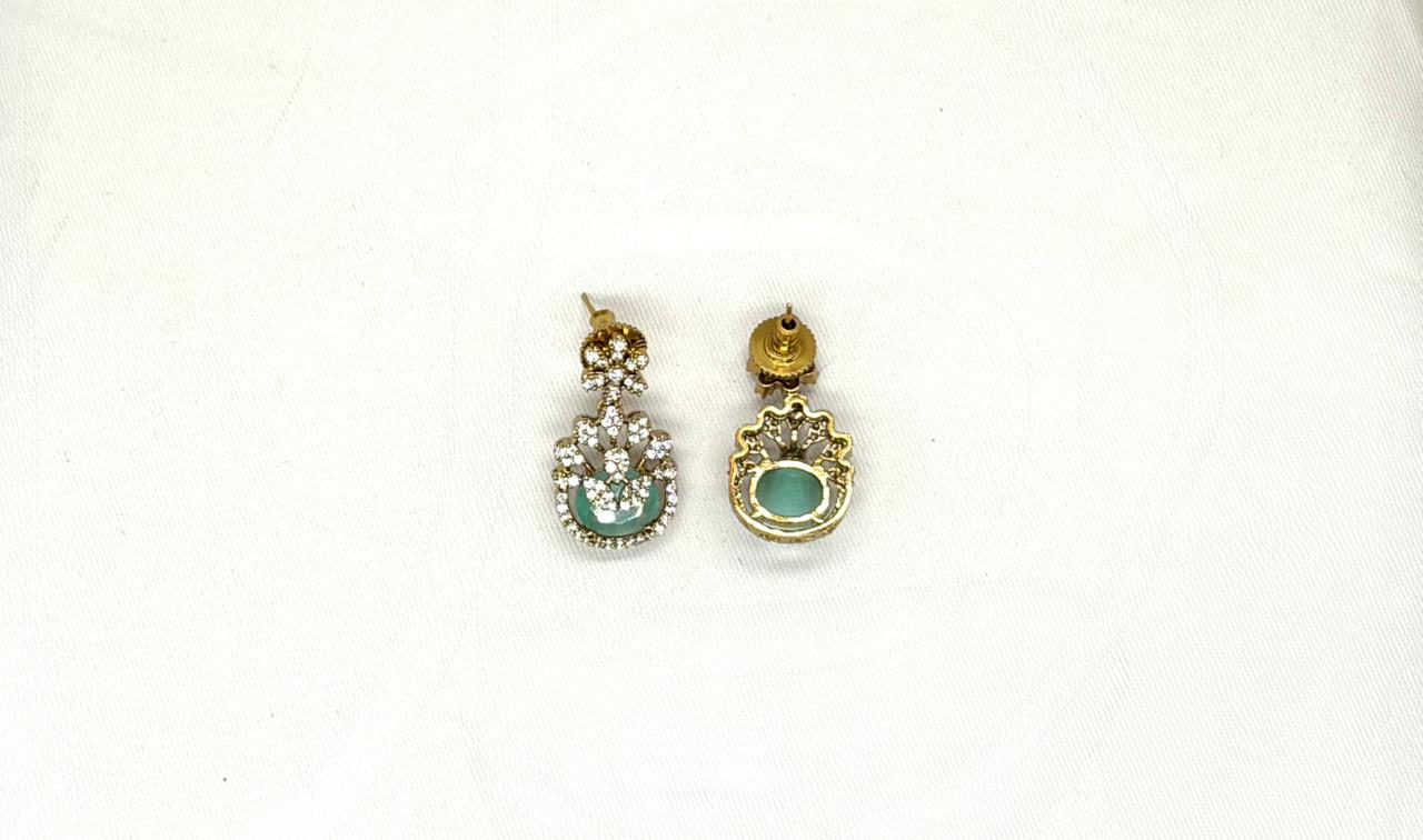 Mehndi finishing short Mint-Green stone Necklace